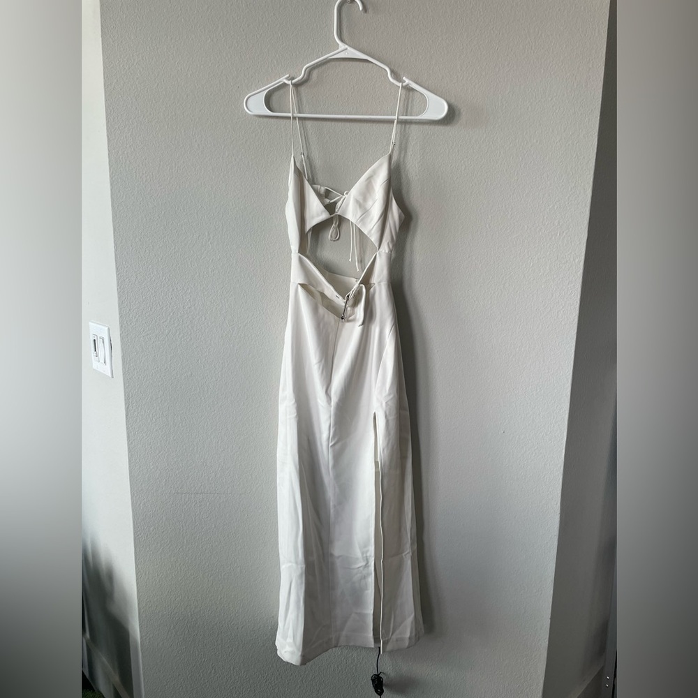 For love and for lemons size S white dress with buckle